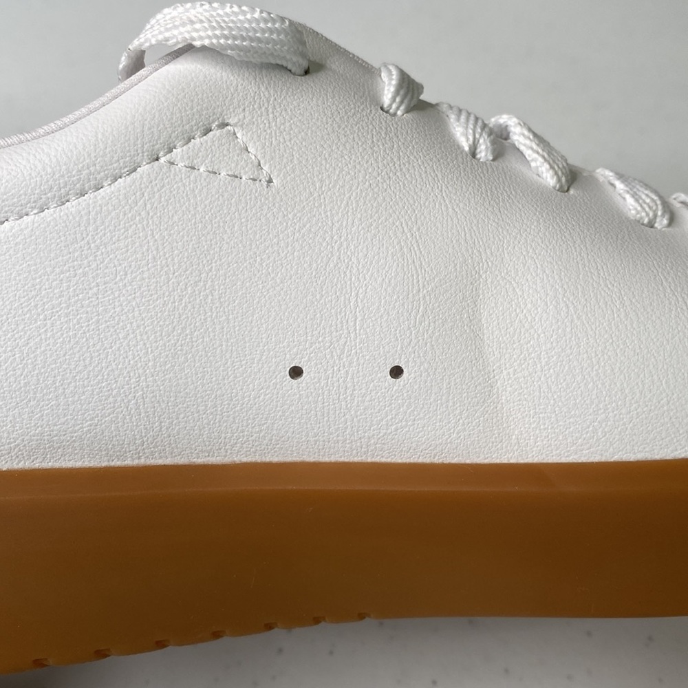 Everlane The ReLeather Tennis Shoe Gum Sole Lace Up Sneakers Leather Retro - Picture 8 of 14
